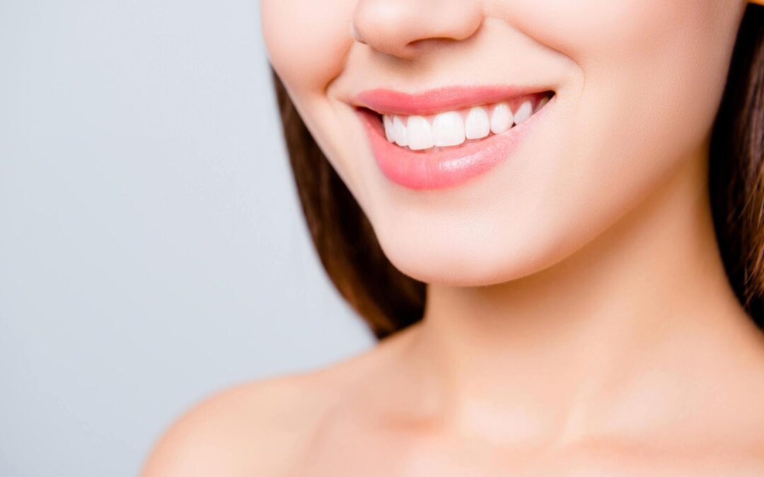 Le blanchiment des dents “au fauteuil”